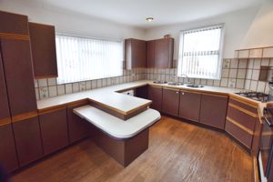 Kitchen- click for photo gallery